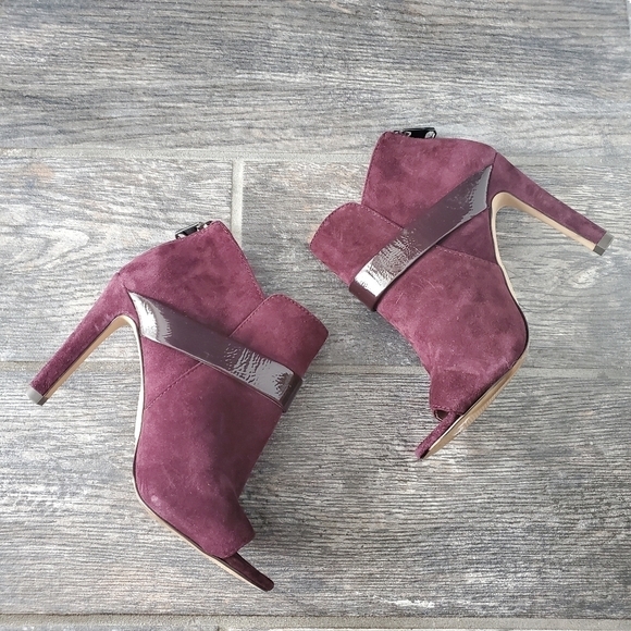 NEW Louise Et Cie Lander Burgundy Ankle Boot - Picture 3 of 7
